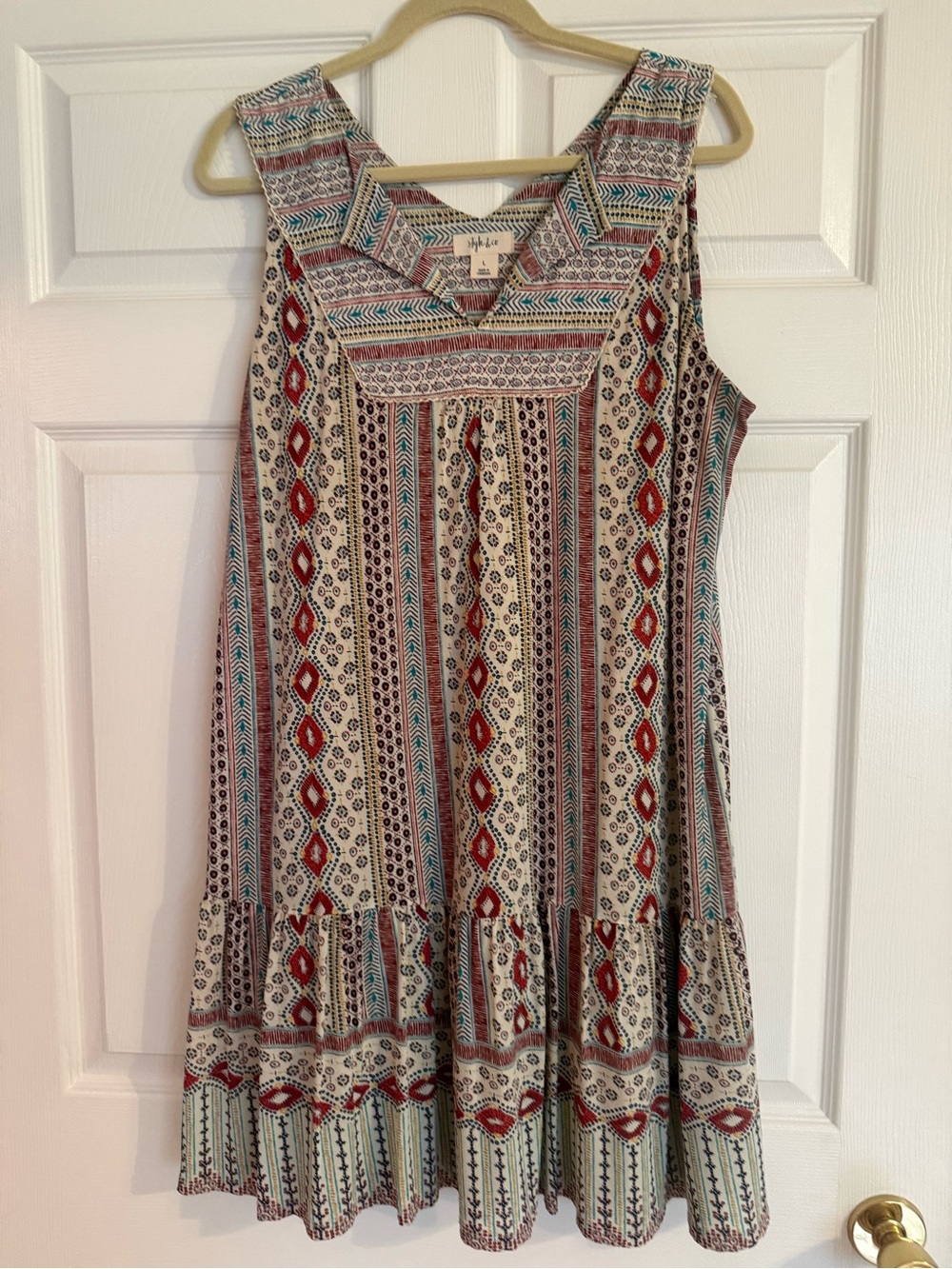 Boho Sleeveless Printed Shift Dress in Cream and Red